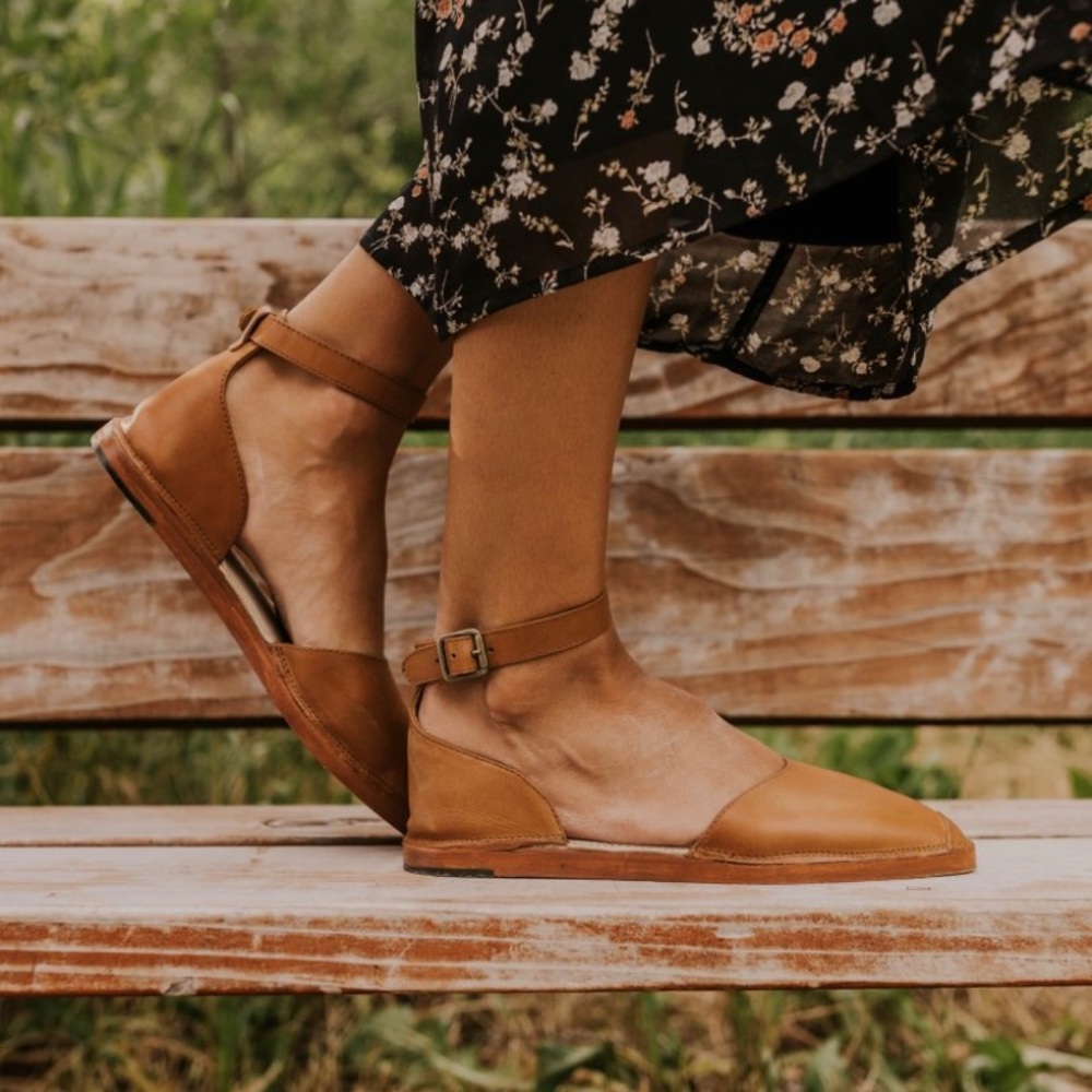 Roolee first impression flats
